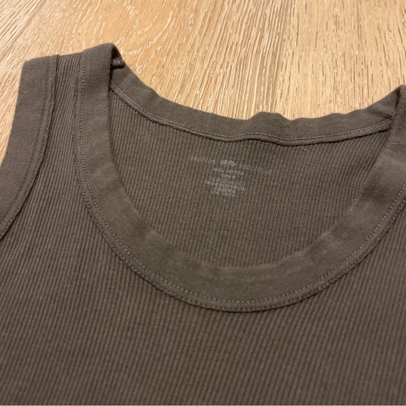 JOHN GALT BRANDY MELVILLE RIBBED CROP SLEEVELESS CONNOR TANK TOP SZ ONE SIZE - Picture 3 of 6